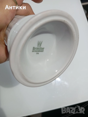 Стара порцеланова маркирана ваза , снимка 7 - Вази - 52514026