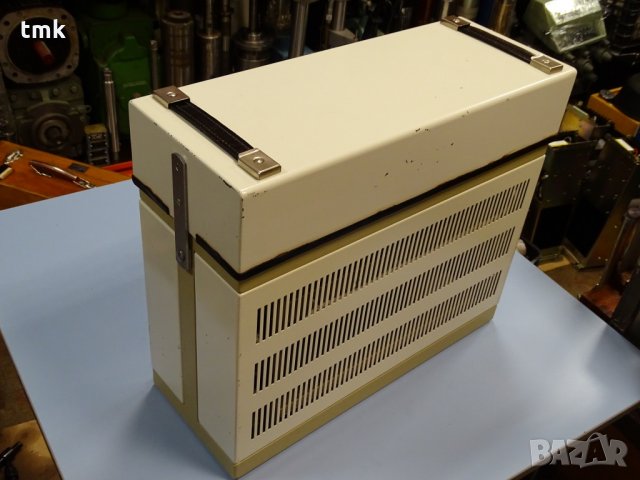 Програматор VEB ROBOTRON 1702A, снимка 7 - Други машини и части - 31346608