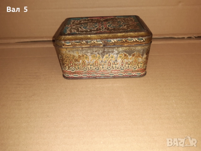 Много стара ламаринена кутия за чай, снимка 2 - Антикварни и старинни предмети - 52415398
