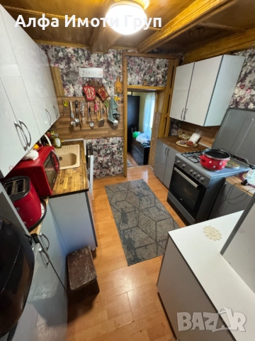 Двуетажна къща в ”Лозята” град Добрич, снимка 8 - Вили - 51651193