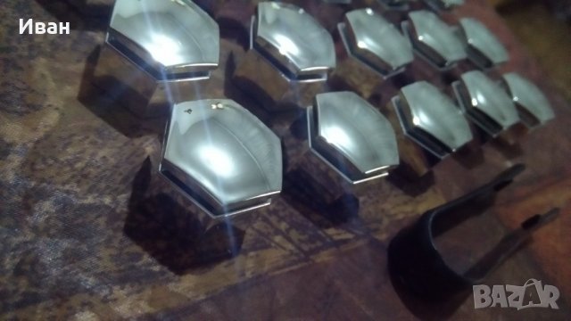 Капачки за болтове на джанти 22 мм хром - 24 лв,черен и тъмно-сив за кола автомобил джип +подарък, снимка 4 - Аксесоари и консумативи - 30410592