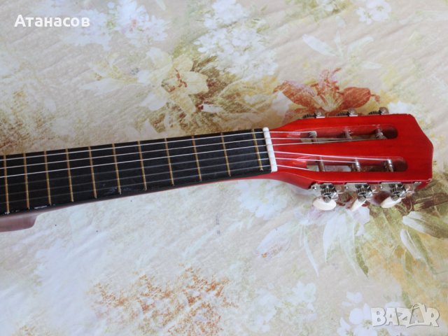 Bontempi -  Дървена китара 85 см - guitalele, снимка 9 - Струнни инструменти - 39725194