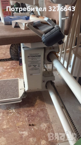 Продавам електрически стол с механизъм за придвижване (за инвалиди), снимка 4 - Столове - 53311262