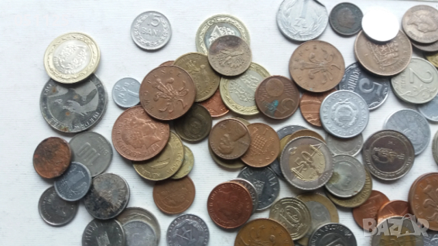 лот от 100 броя чуждестранни монети, снимка 3 - Нумизматика и бонистика - 52922775