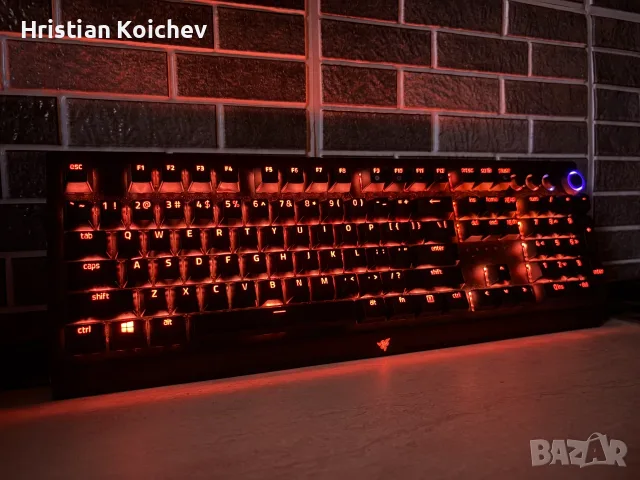 Razer BlackWidow V3 Pro, снимка 4 - Клавиатури и мишки - 56046512