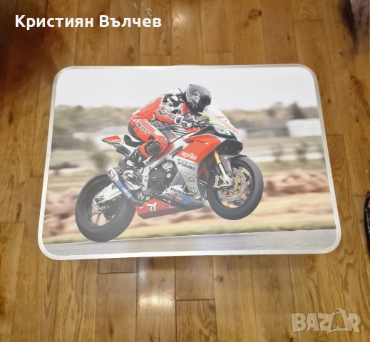 Ducati Yamaha Aprilia каска ръкавици боне масичка за писта, снимка 11 - Аксесоари и консумативи - 53143398