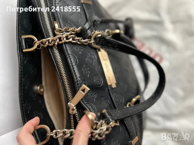 Чанта на Guess, снимка 8 - Чанти - 48482429