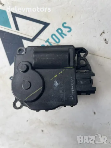 Моторче за парно, климатроник AV11-19E616-EA от Ford Ecosport 1.0T EcoBoost, 2023г., снимка 2 - Части - 56179758