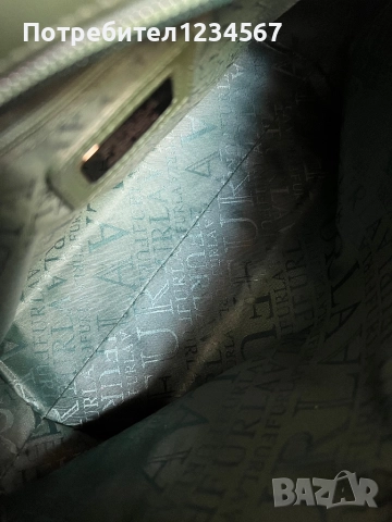 Уникална чанта Furla-оригинална, закупена за 500 лв, снимка 7 - Чанти - 51876108