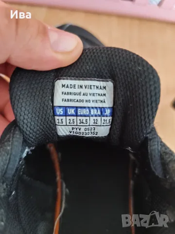 Маратонки Mizuno и шорти Hummel, снимка 5 - Детски маратонки - 55971861