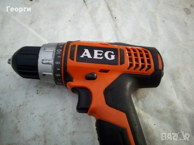 Винтоверт AEG 12V Li-ion, снимка 2 - Винтоверти - 31626524