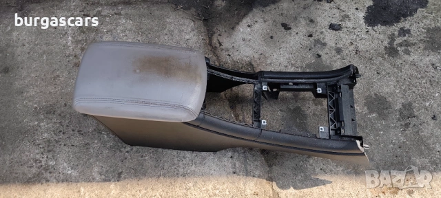 Подлакътник Peugeot 607, снимка 2 - Части - 54178968