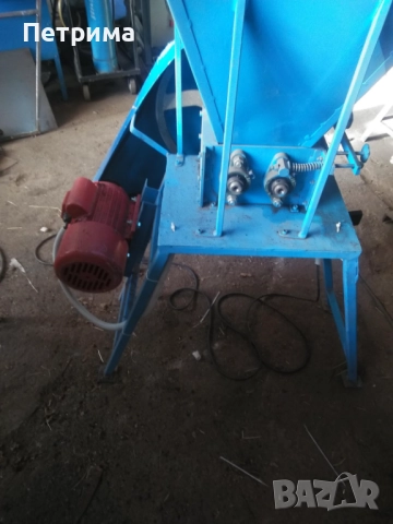 Машина за чупене на орехи,лешници, бадеми , снимка 2 - Други машини и части - 51736655