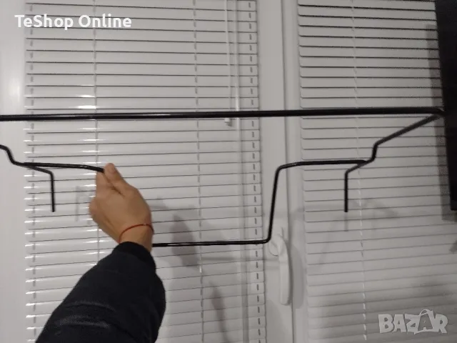 Висяща поставка за саксии черна метална за тераса или друго