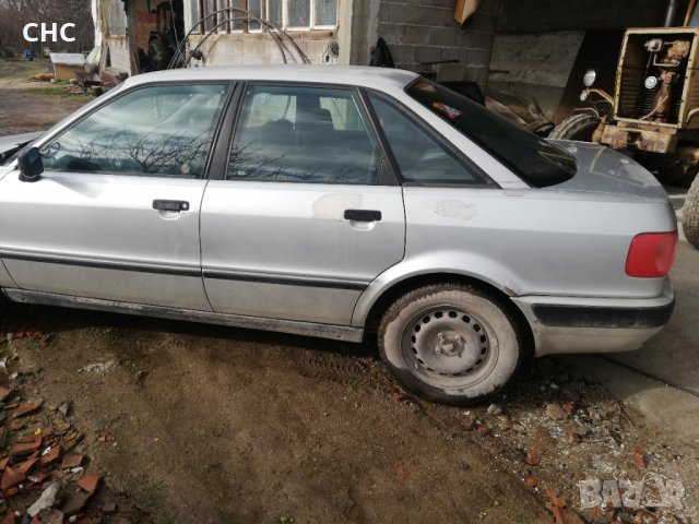 На части Ауди 80 Б4 моно инжекцион 1993 г. 2.0 куб. 90 к. с. Бензин, снимка 3 - Автомобили и джипове - 35113035