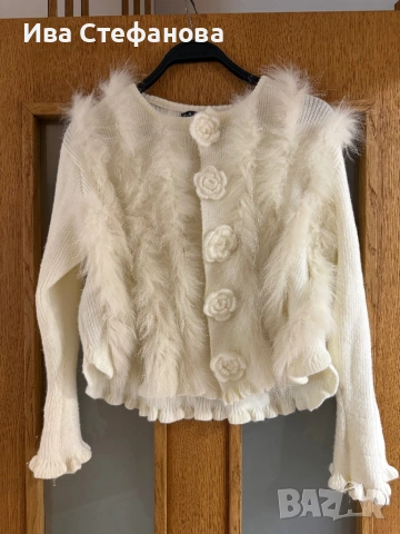 Стилна гушкава мека кукленска бяла жилетка от естествен косъм ✨