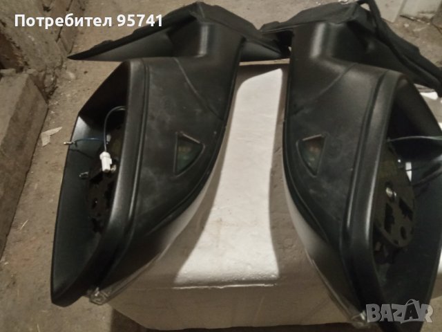 Огледало Шкода Супърб 3, снимка 2 - Части - 37133763