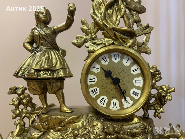 Винтидж бронзов каминен часовник с фигура на момиче, снимка 3 - Антикварни и старинни предмети - 52501460