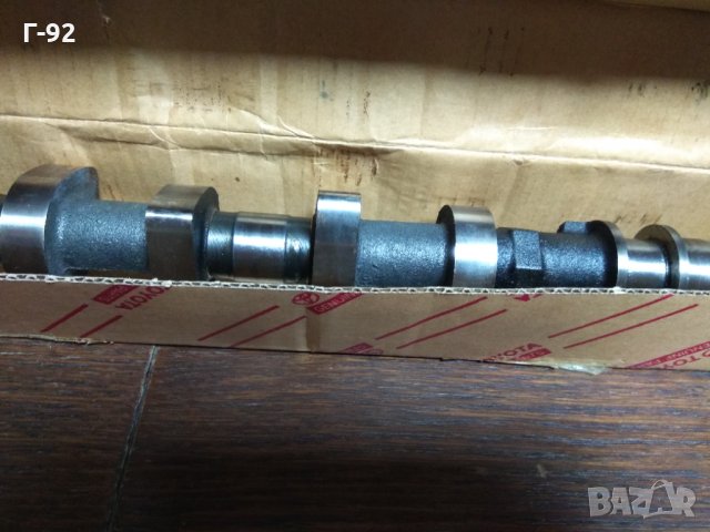 13501-67010**NEU**TOYOTA**3.0D*1KZJ-E**LAND CRUISER**Разпределителен вал  ** 05.1993-07.2009, снимка 5 - Части - 33768470