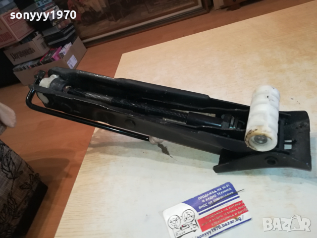 А6 AUDI A6-ОРИГИНАЛЕН КРИК С РОЛКА 1803240740, снимка 6 - Аксесоари и консумативи - 44816467