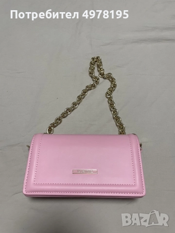 Чанта на Valentino