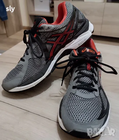 Мъжки маратонки Asics номер 44