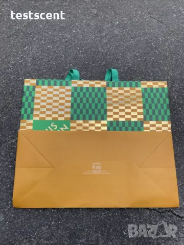 Бутикова подаръчна торба Louis Vuitton Green Gold XL 49cmx41cm 2022 Holidays Shopping Bag празнична, снимка 11 - Чанти - 48230765