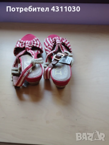 Нови сандали от плат Next , снимка 3 - Детски сандали и чехли - 53408890