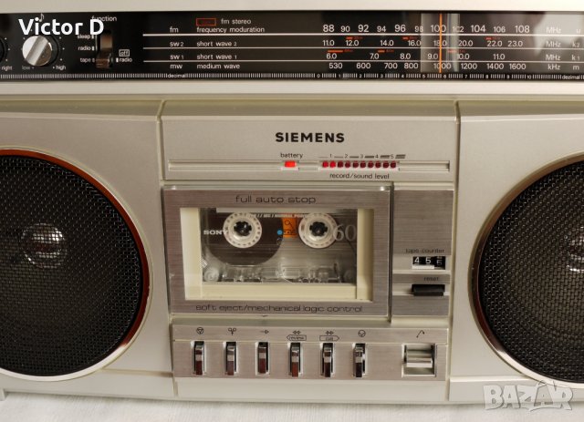SIEMENS club 781 - Радиокасетофон, снимка 13 - Радиокасетофони, транзистори - 39055712