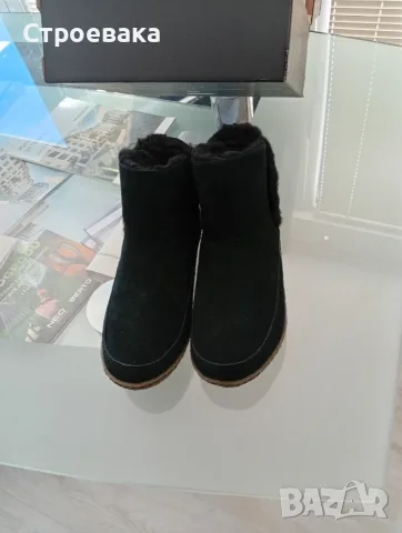 Продавам дамски боти SOREL