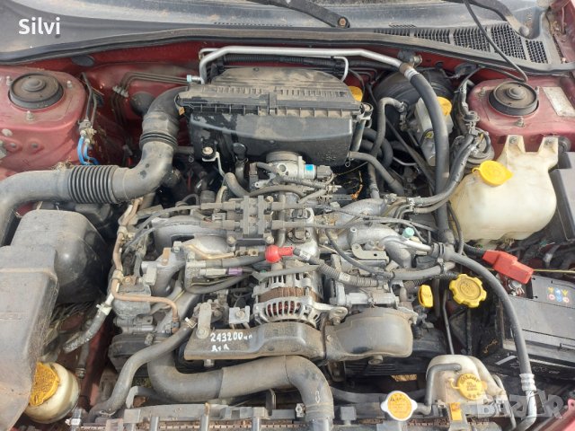 Subaru Impreza 2.0 i на части !!!, снимка 3 - Автомобили и джипове - 42828257