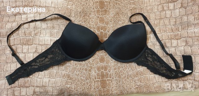 Нов сутиен, черен 80В