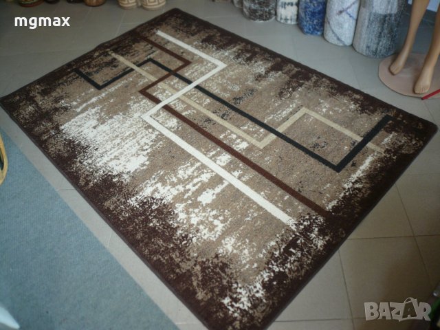 Мокетени килими и пътеки модел 109 кафяв, снимка 1 - Килими - 29624044