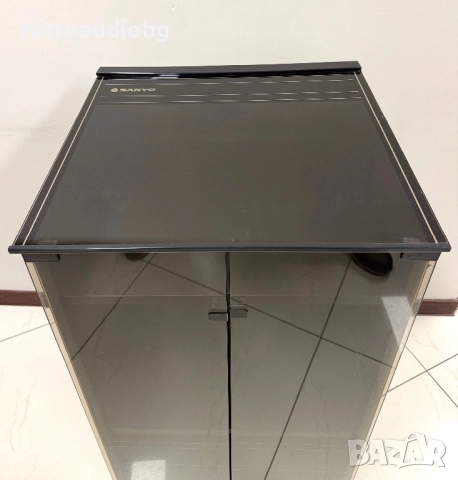 🔊Колекционерски аудио рак шкаф SANYO с място за плочи🔊, снимка 4 - Аудиосистеми - 52937969