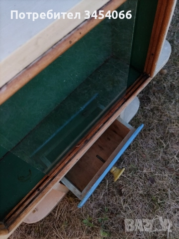 Аптечка, огледало, масичка и столче. , снимка 5 - Антикварни и старинни предмети - 51679060