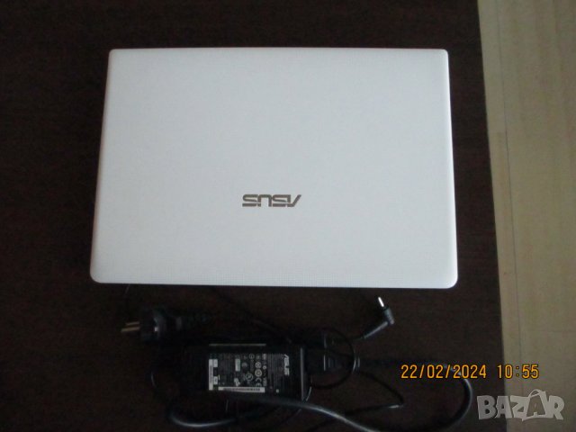 Лаптоп Asus, снимка 1 - Лаптопи за дома - 44413910