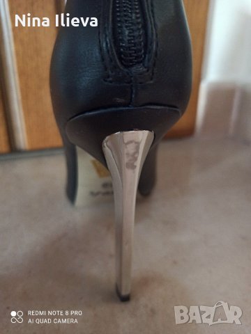 Дамски боти, снимка 3 - Дамски боти - 31277695