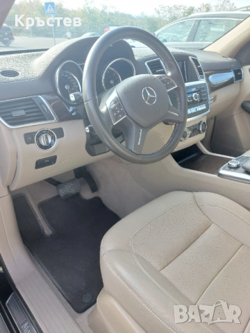 Mercedes-Benz ML 350 BLUETEC 4MATIC , снимка 8 - Автомобили и джипове - 54342872