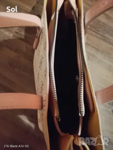 Чанта GUESS нова, снимка 2 - Чанти - 56465168