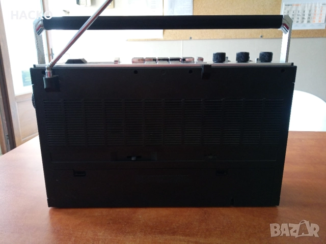 Loewe 8694 EPANDET STEREO Радио Касетофон , снимка 6 - Радиокасетофони, транзистори - 52076513