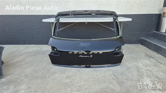 Porsche Macan с капак на багажник, година 2015 2016 2017 2018 2019 2020 