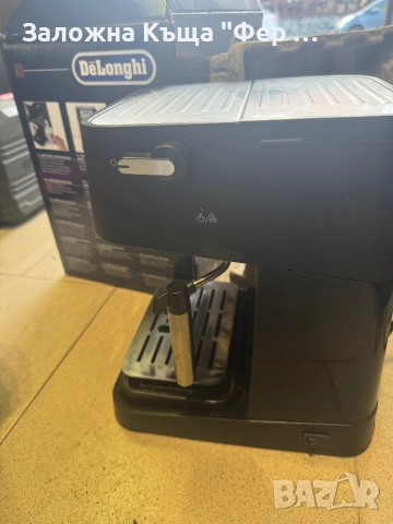 Кафемашина Delonghi Magnifica, снимка 5 - Кафемашини - 52621077