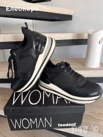 Дамски маратонки с вградена подметка 