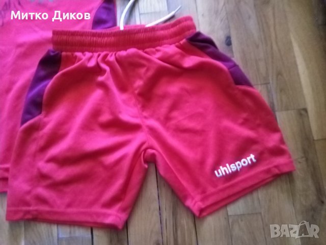 Детски футболен екип на ЦСКА София Ушлспорт от 70-годишнината-№2 подписан Ст. Манолев-размер-128см, снимка 2 - Футбол - 38038605