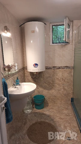 Продавам кьща на три етажа и 5 минути от плажа, снимка 9 - Къщи - 50999913