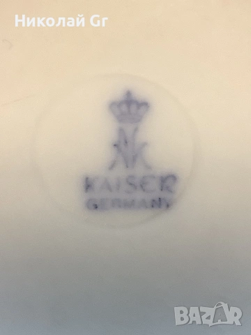 Ваза за цветя порцелан произведено в Германия Kaiser  отличен състояние височина  16 см, снимка 4 - Декорация за дома - 53944326