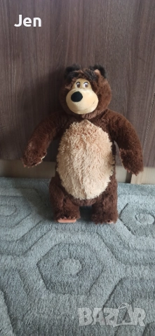 Плюшена играчка Мечока от филма за ''Маша и Мечока'