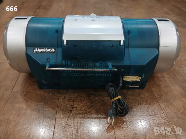 JVC RV-B550 класически преносим бумбокс от серията Kaboom, снимка 7 - Радиокасетофони, транзистори - 55798583
