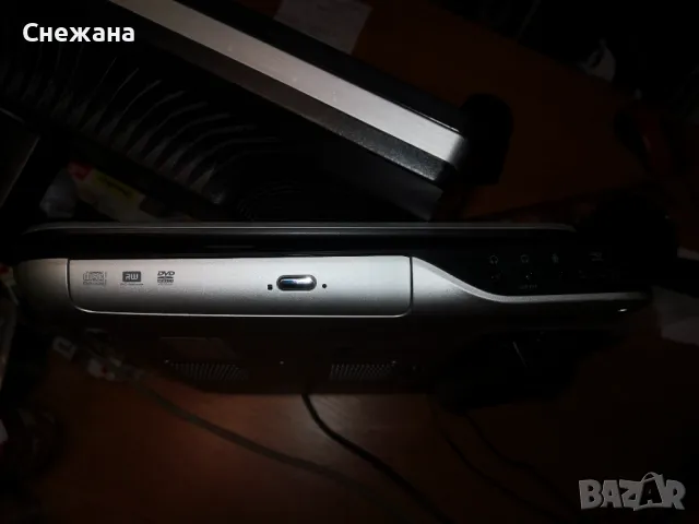 лаптоп Dell ОТЛИЧНО ЗАПАЗЕН 15.6" с ЯРКИ ЦВЕТОВЕ и ДОБРАТА ЗВУКОВА СИСТЕМА в класа си, снимка 8 - Лаптопи за игри - 48393247