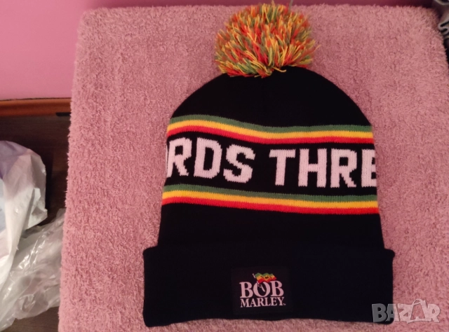Лимитирана зимна шапка Ajax & Bob Marley- Three Little Birds, снимка 3 - Фен артикули - 52849066